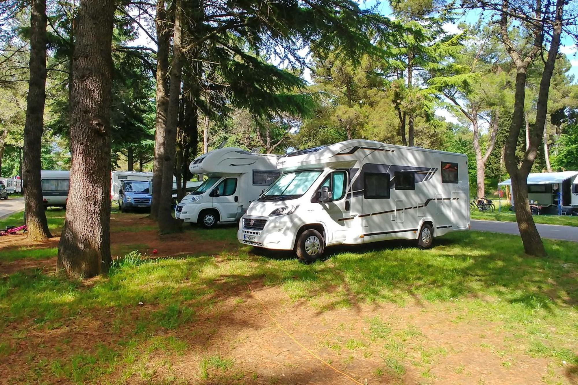 Camping Adria Ankaran - Pitches Exterior foto