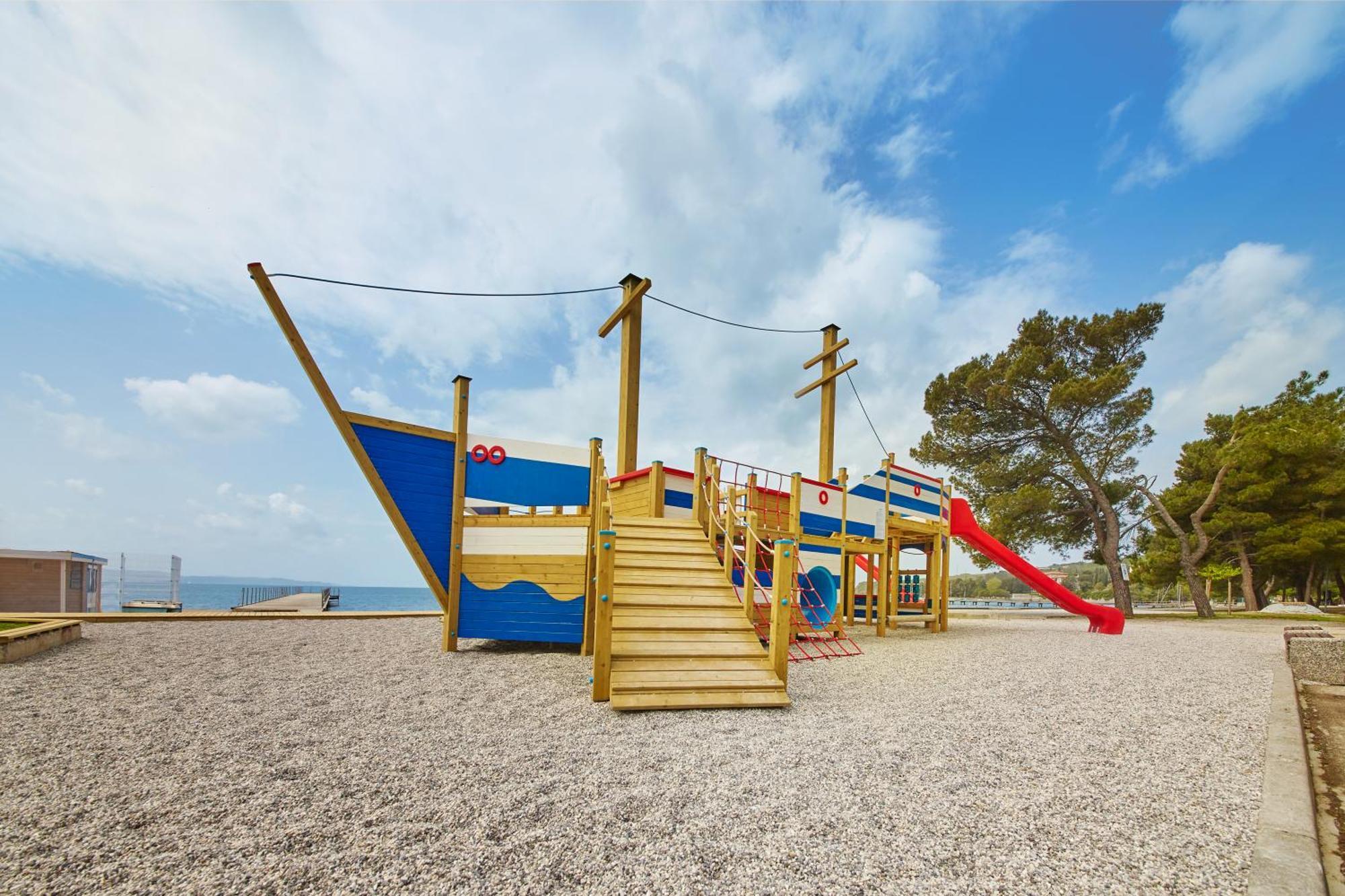 Camping Adria Ankaran - Pitches Exterior foto